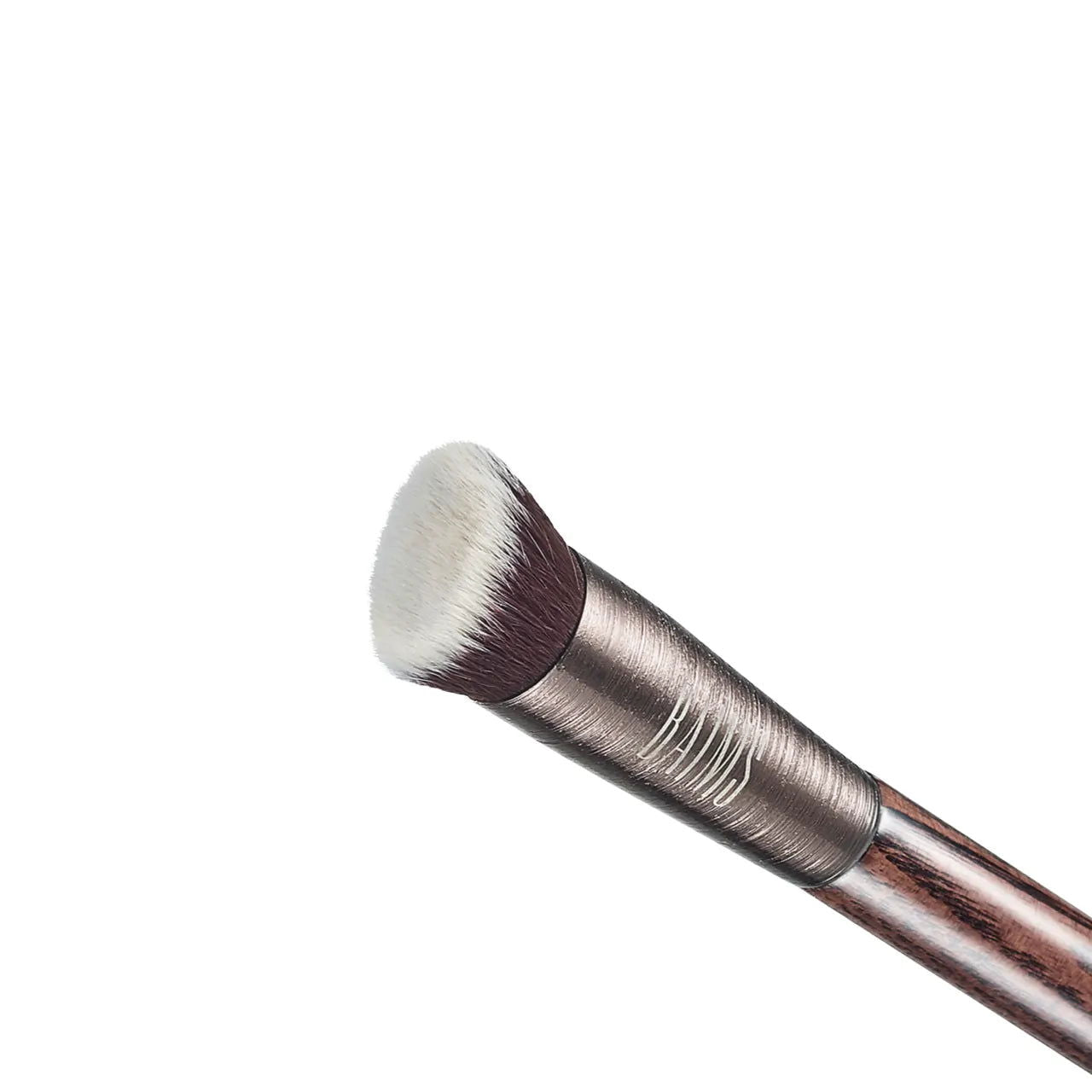 Pincel / Brush - 50 Mini Angled Kabuki - BAIMS Natural Makeup