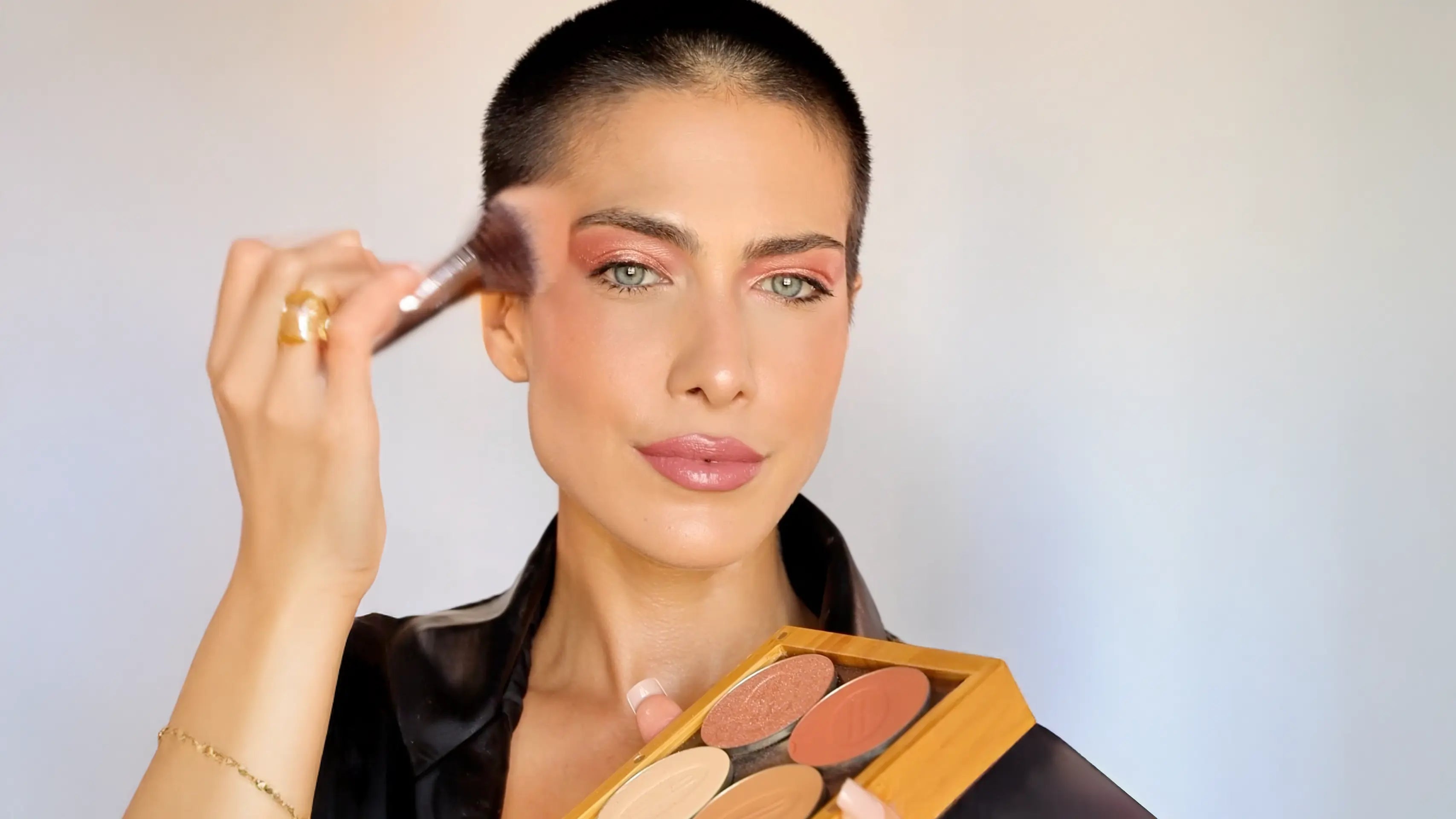Maquiagem natural realmente dura menos? Mitos e verdades
