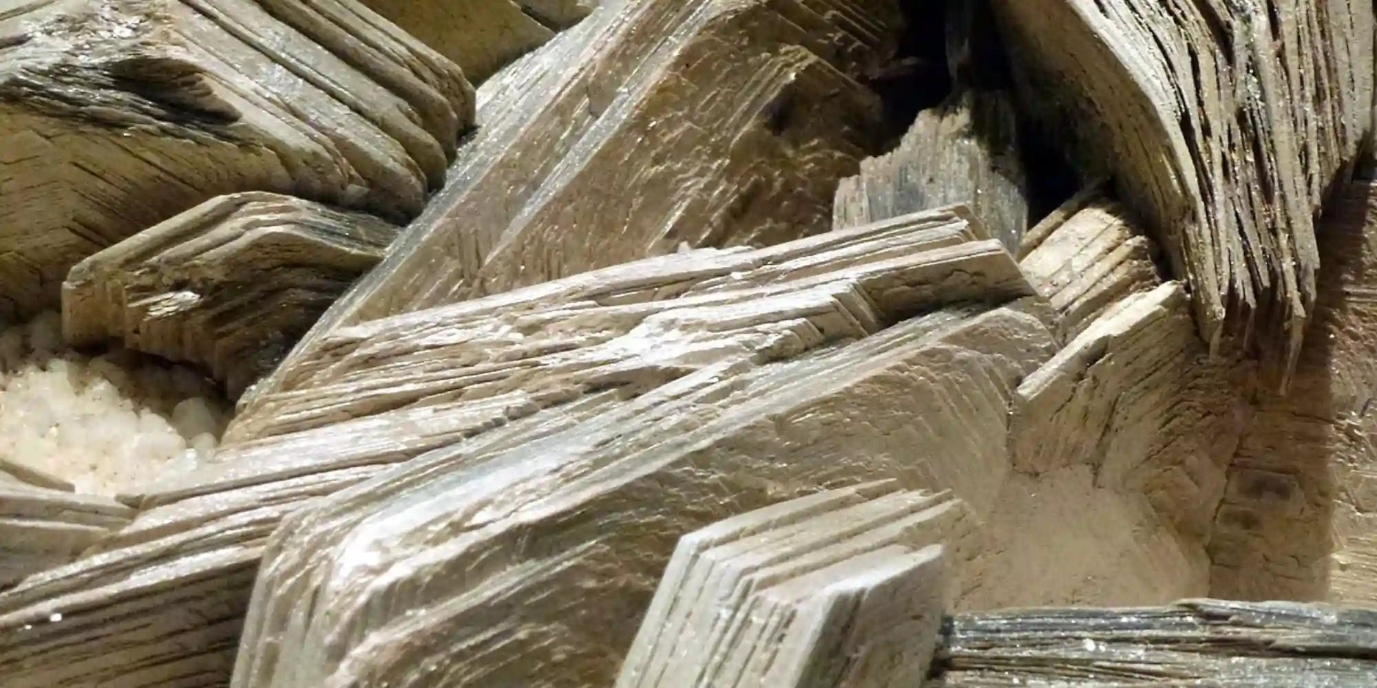 O impacto ambiental da mica na maquiagem e como escolher marcas com fornecimento ético