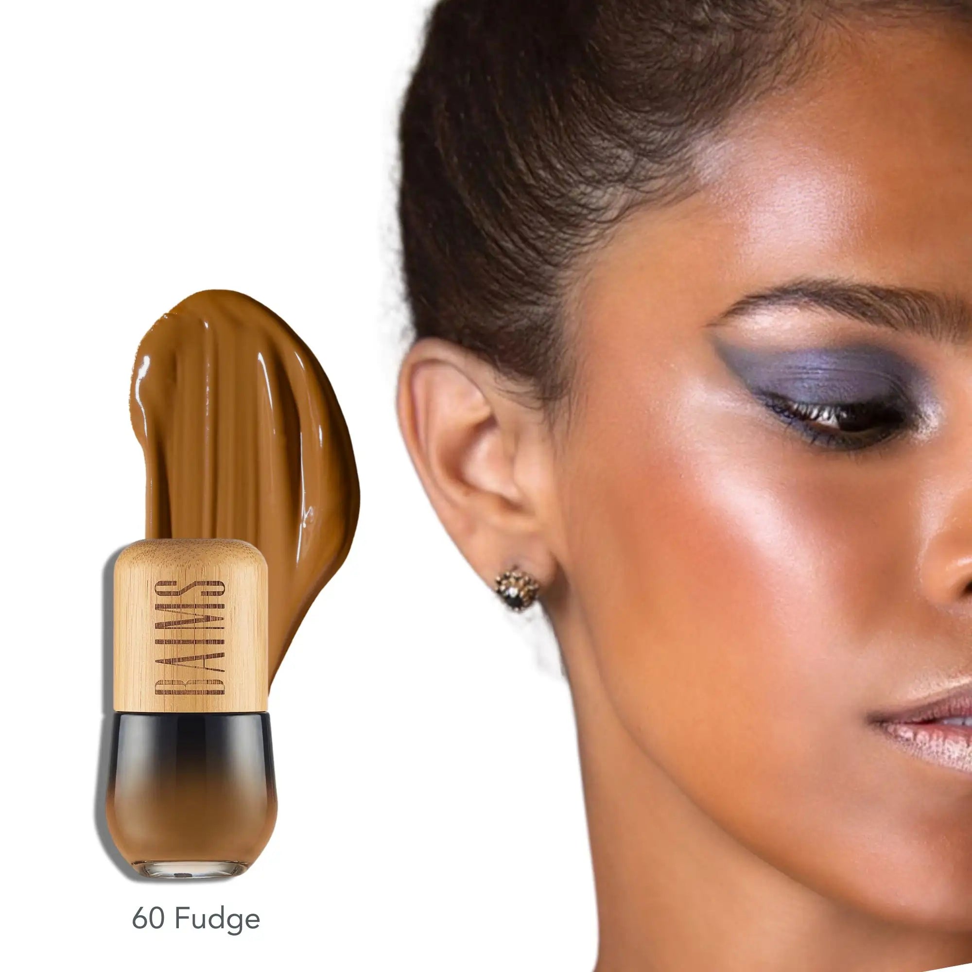 Base / Foundation Excellent Skin